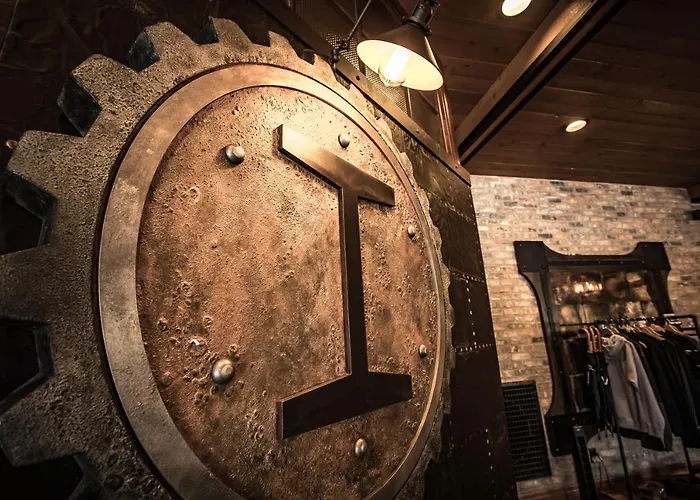 Ironworks Hotel